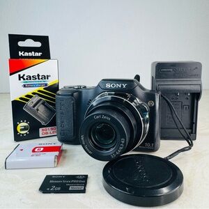 Sony Cyber-shot DSC-H20 Digital Camera 10.1 MP 10x Zoom - Bundle - Tested Works